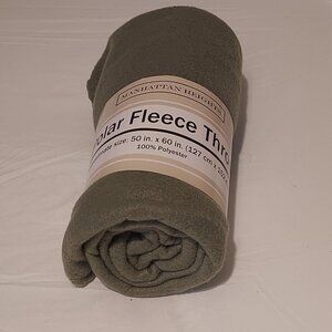 Manhattan Heights Polar Fleece Throw Blanket Olive Green